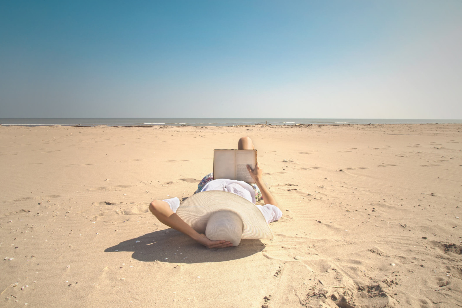 La Blefaroplastica non va in vacanza: interventi di chirurgia estetica per l’estate!