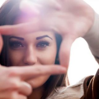 Sopracciglia perfette: come ottenerle