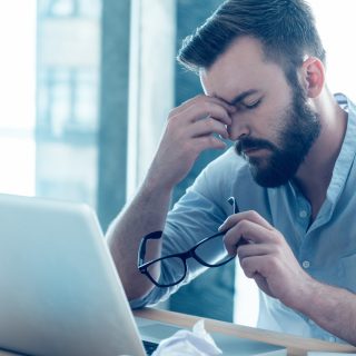 Rientro al top – combattere rughe da pc e stress da rientro