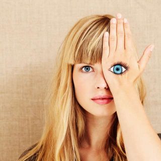 Blefaroplastica transcongiuntivale: l’intervento oculoplastico che elimina le borse sotto gli occhi senza lasciare cicatrici visibili