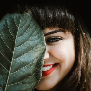 Lifting sopracciglio, botulino e filler con acido ialuronico: ecco le tre vie in grado di riaprire lo sguardo