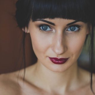 Lifting viso senza bisturi? Oggi si può, grazie alle nuove tecniche all’avanguardia della medicina estetica.